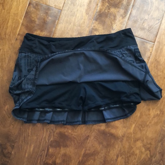 RARE lululemon Pace Setter Skirt manifesto 10 - Picture 8 of 8